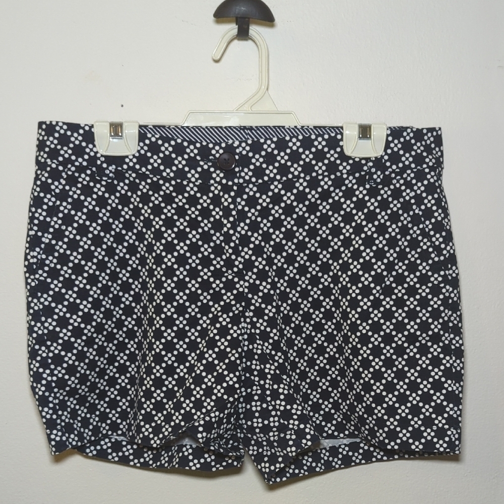 Crown & Ivy Blue & White Polka Dot Pattern Shorts, 4.5" inseam Women's Size 8